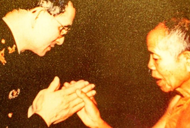 หลวงพ่อคูณ ปริสุทฺโธ และเรื่องเล่าความประทับใจถึงในหลวงรัชกาลที่ 9